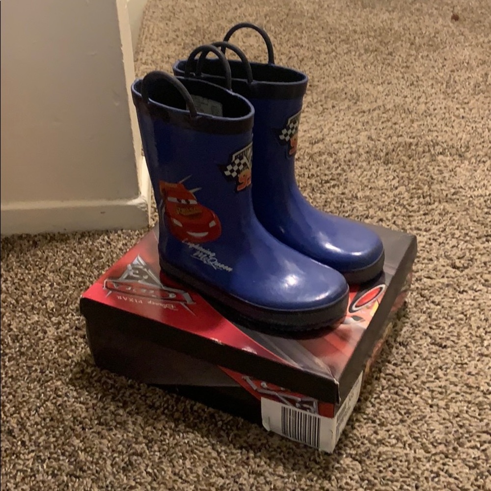 Rain boots